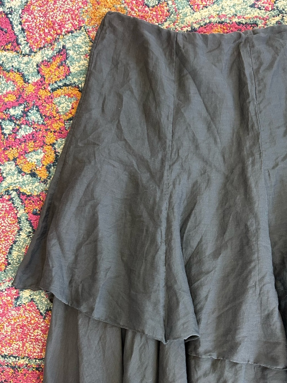 CAbi | Women’s Charcoal Grey Silk Blend Asymmetrical Layered Ruffle Skirt Size 8 - Picture 3 of 14